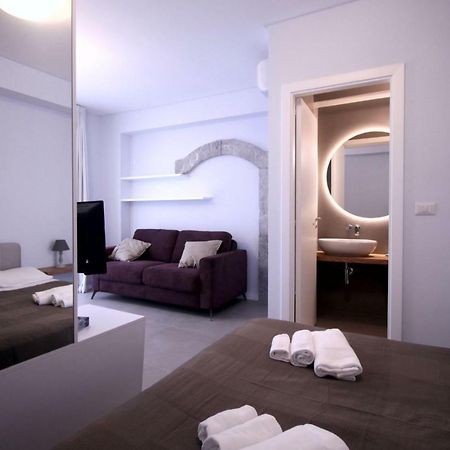 The Sea Rooms Letojanni Bagian luar foto