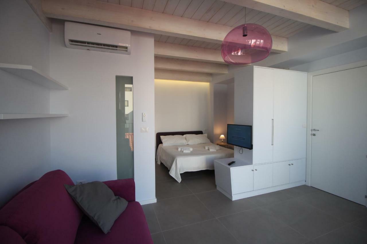 The Sea Rooms Letojanni Bagian luar foto