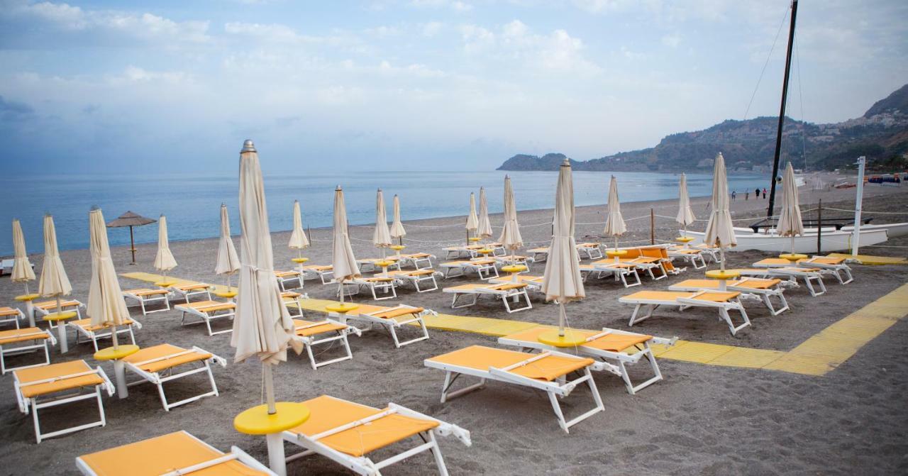 The Sea Rooms Letojanni Bagian luar foto